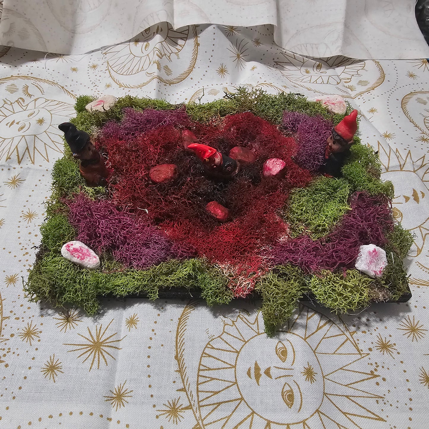 Sacr"elf"icial Diorama Fairy Garden