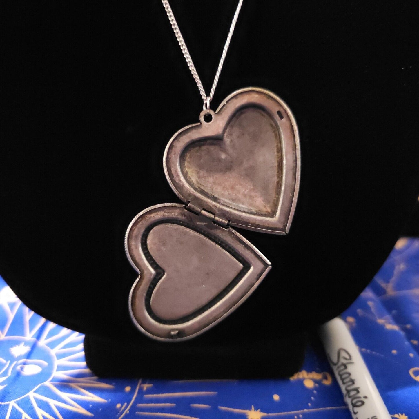Vintage Filigree Grey Heart Shaped Cameo Girl Locket Brooch  Silver Tone  2"